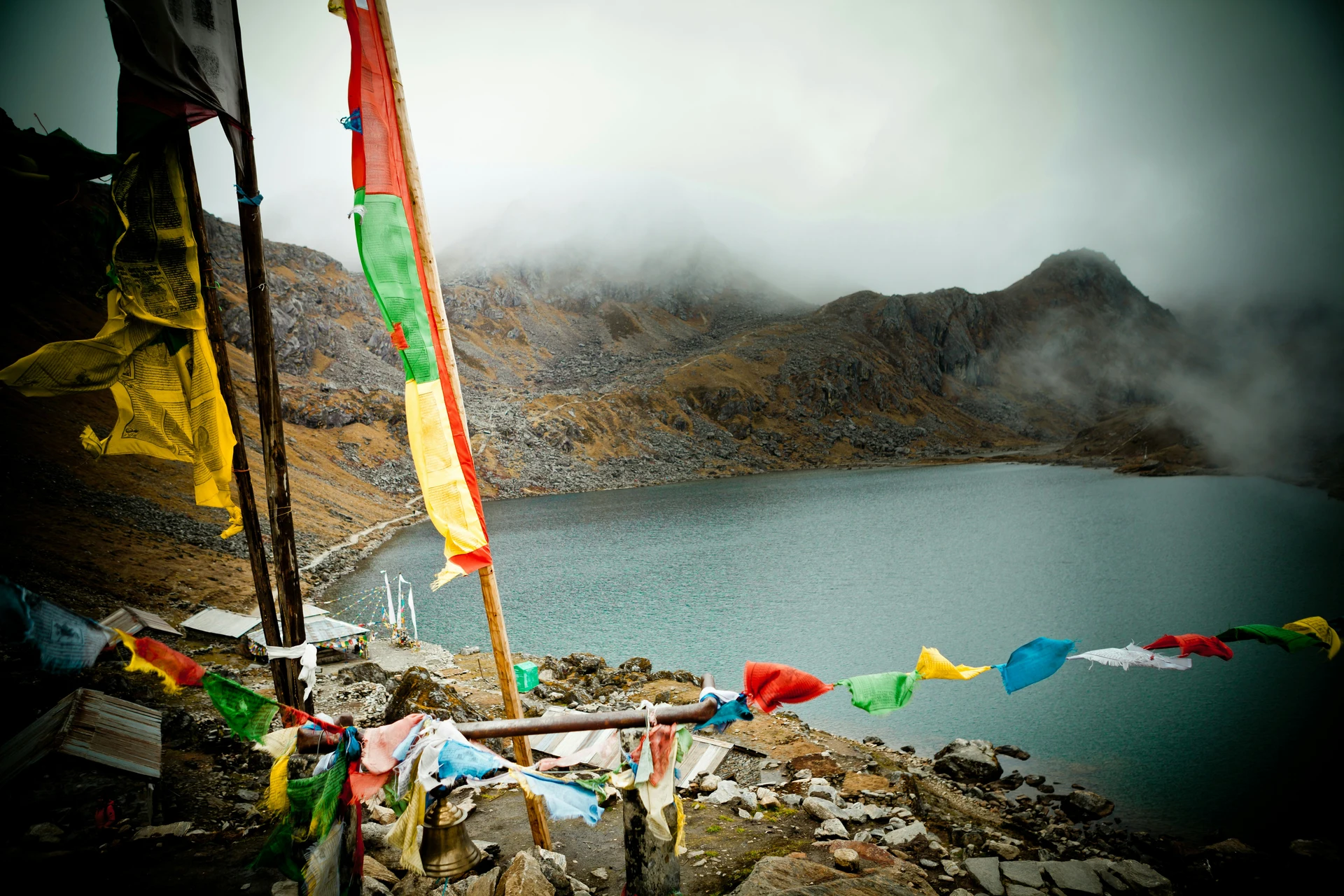 Serene mountain views by the sacred lake ,wrapped in mist and prayers. A moment of peace in the heart of the Gosaikunda lake.